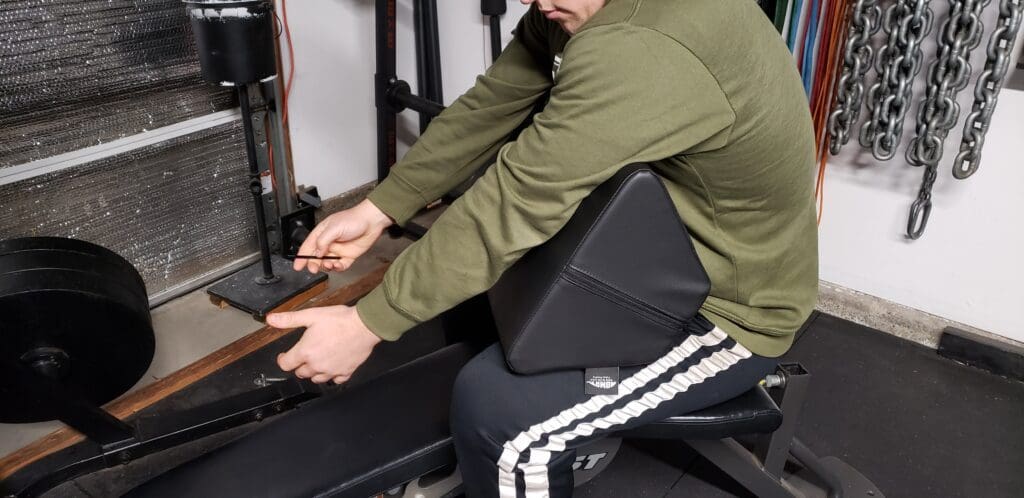 AbMat Preacher Pad Review 4 Preacher Pad Seated