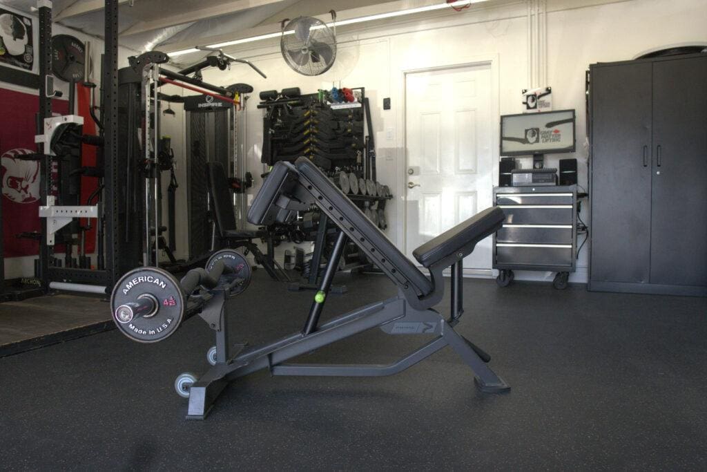 PrimeShortyBench BarbellPreacherCurls