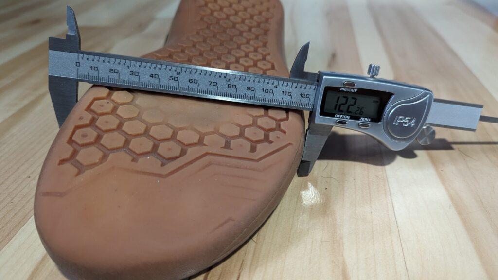 how wide are the WHITN