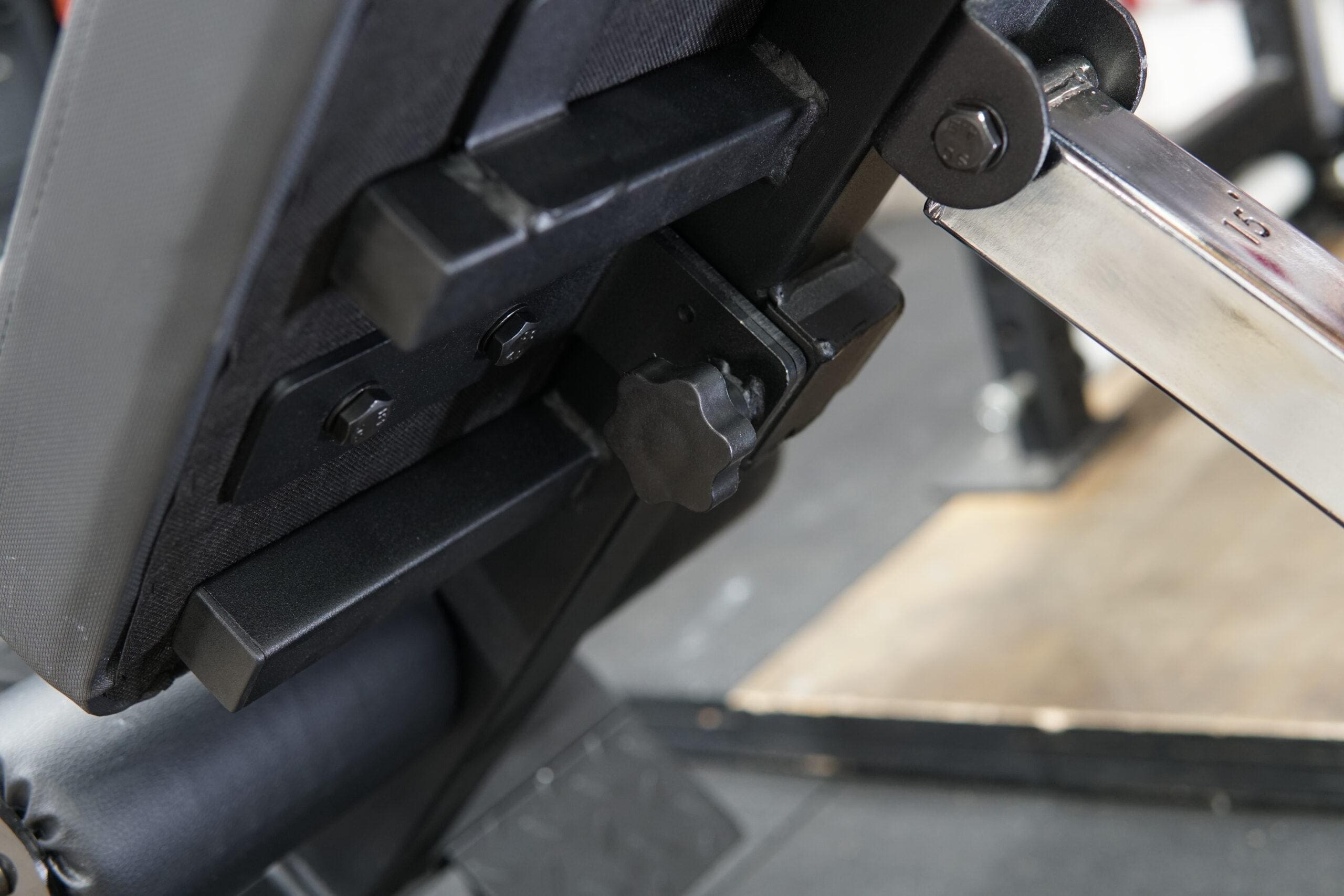 TBGNordicBackExt2 TwistKnob scaled