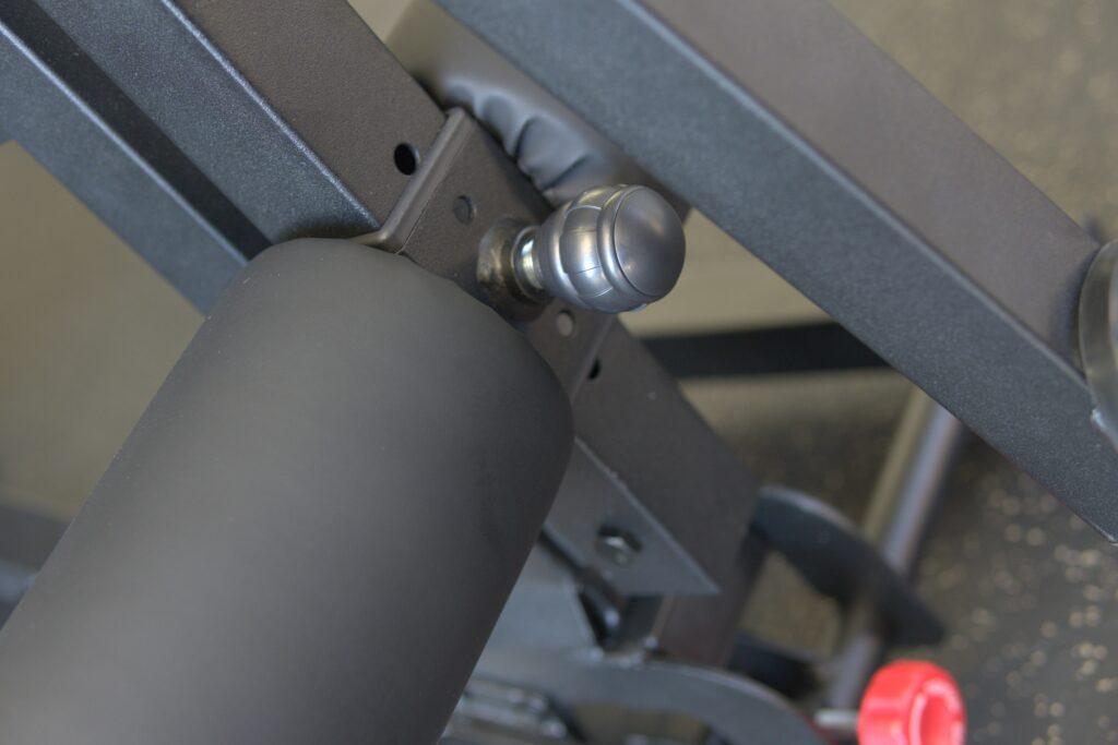 FreakAthlete LegDeveloper Adjustment1