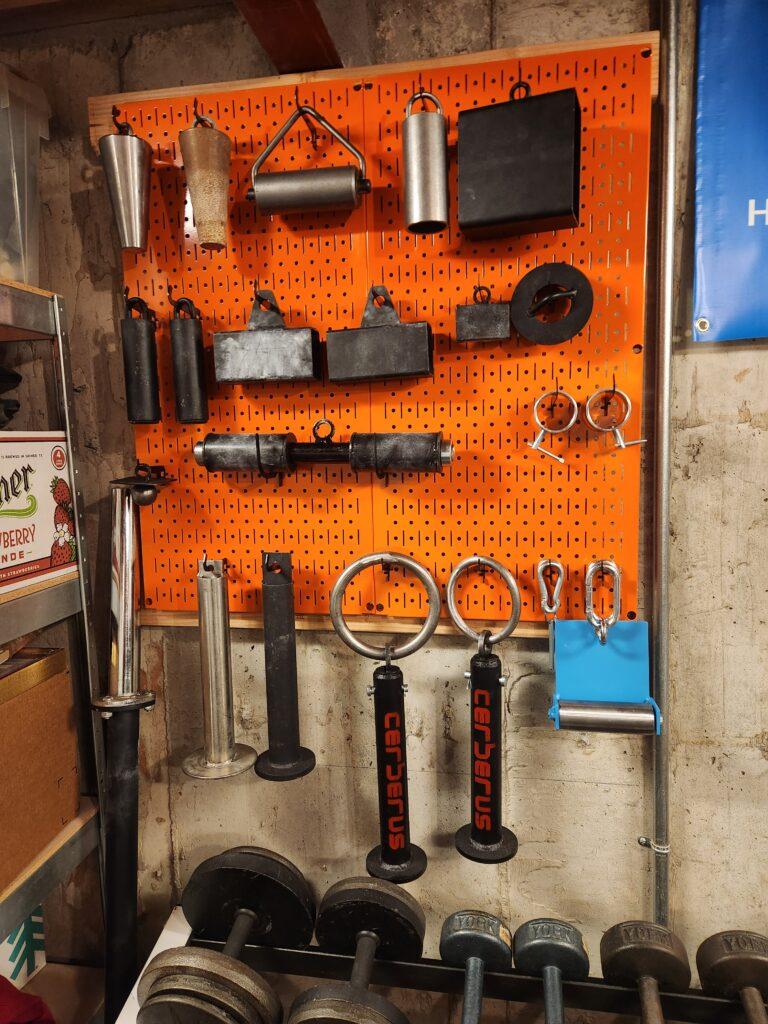 The BEST Carabiner For Your Home Gym - 2026 9 SanjivGrip