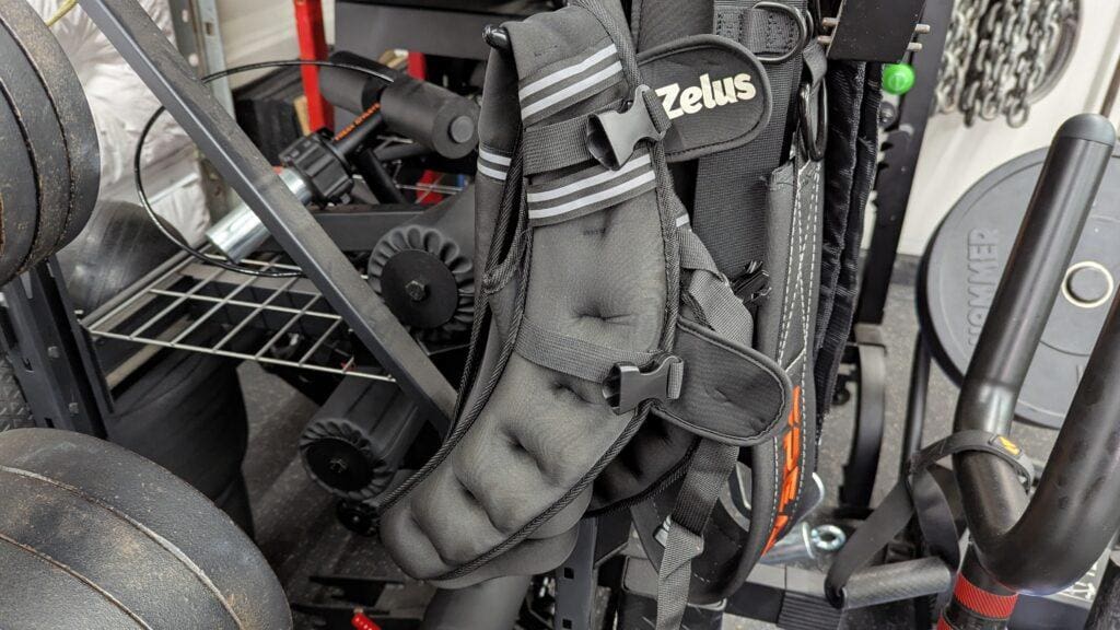 ZELUS Weighted Vest Review - Solid Rucking Alternative Under $100 12 ZELUSWeightedVest Storage