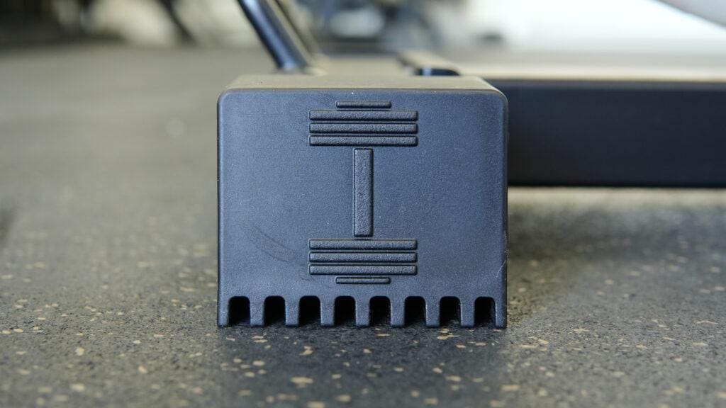 Ironmaster Super Bench Pro V2 Review 10 IronmasterSuperBenchProV2 FootDecal