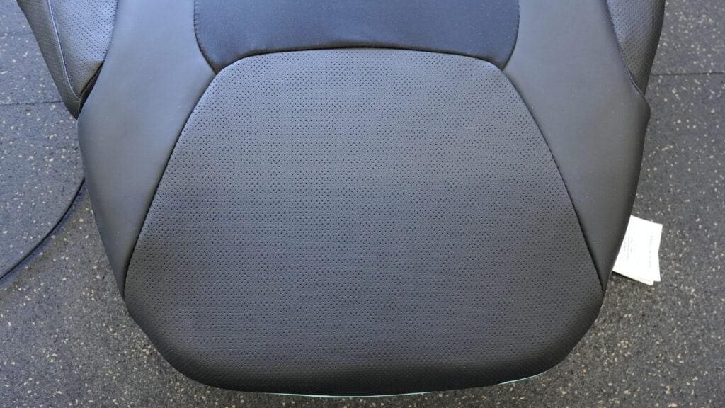 Chirp Contour Review - Back Massage HEAVEN - 2026 4 ChirpContour Seat