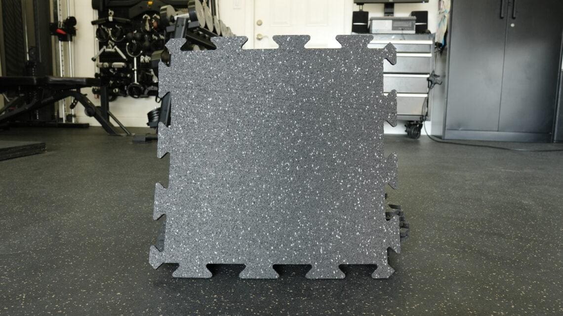 InterlockingFloorTiles